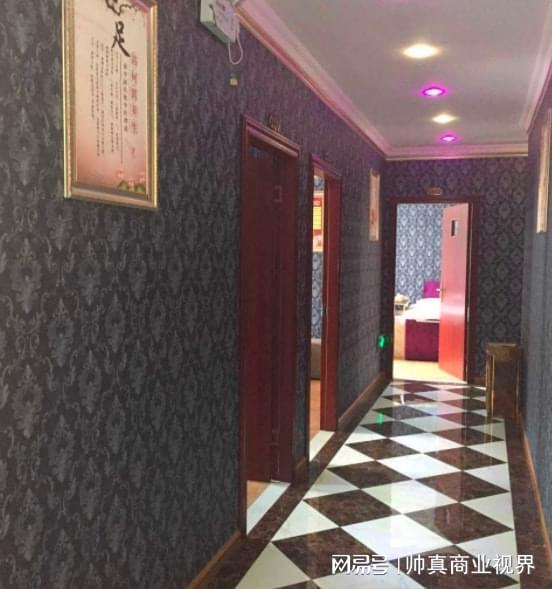 中國(guó)足浴行業(yè)圖鑒 男技師月入過萬，服務(wù)模式趨向“海底撈化”，創(chuàng)新融合理發(fā)服務(wù)