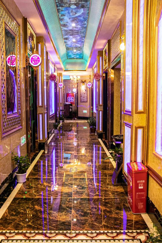 瀘州新開1800㎡高端足浴會(huì)所 融合足浴與時(shí)尚理發(fā)的全方位體驗(yàn)